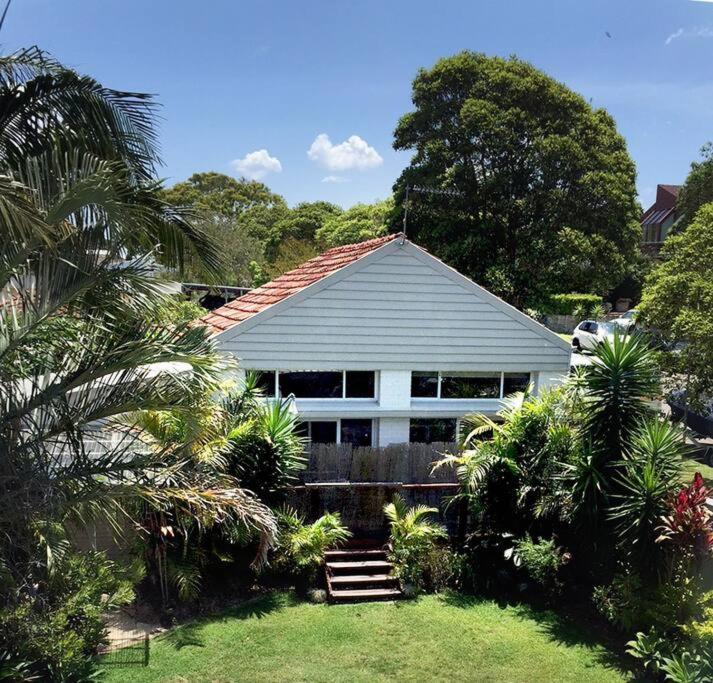 Freshwater Village Beach Cottage Sydney Exterior photo